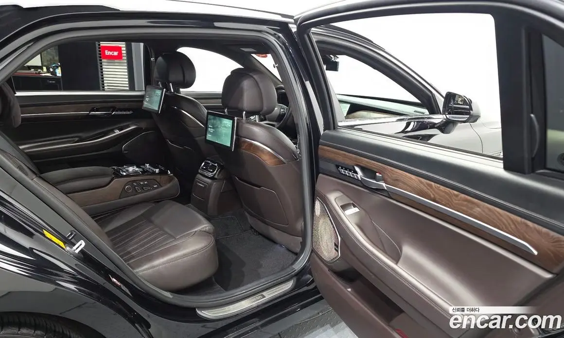 Genesis G90 2019 5.0 автомат (гидро), фото 12 Genesis G90 2019 5.0 автомат (гидро), фото 12