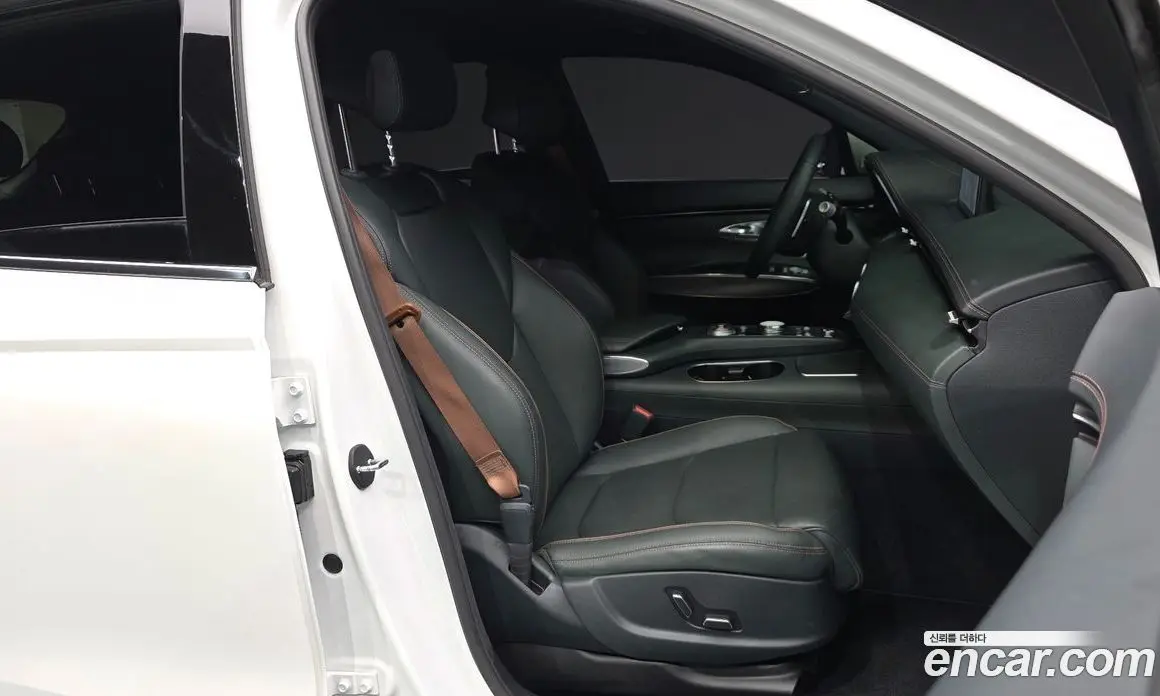 Genesis GV70 2021 2.5 автомат (гидро), фото 11