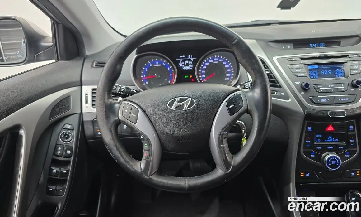 Hyundai Avante 2014 1.6 автомат (гидро), фото 13