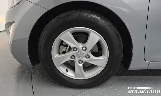 Hyundai Avante 2014 1.6 автомат (гидро), миниатюра 5