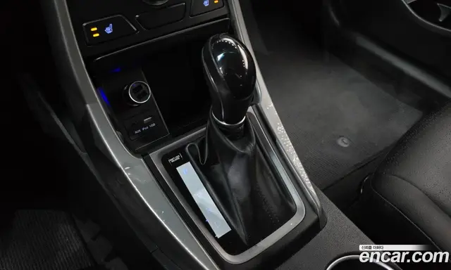 Hyundai Avante 2014 1.6 автомат (гидро), миниатюра 9