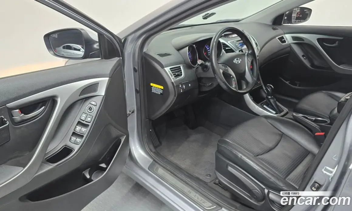Hyundai Avante 2014 1.6 автомат (гидро), фото 10