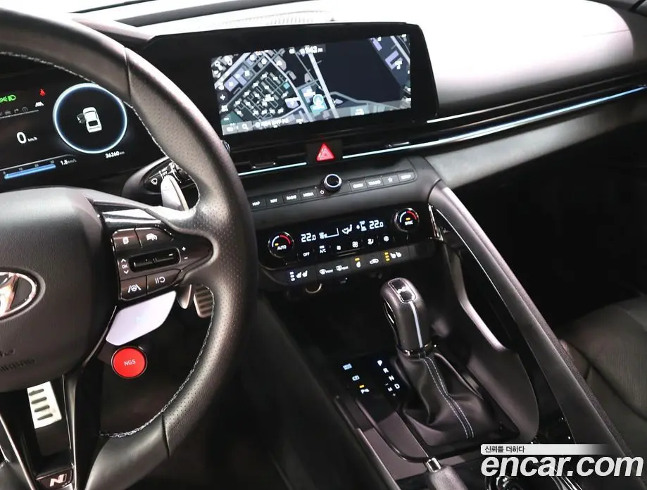 Hyundai Avante 2022 2.0 автомат (гидро), фото 11