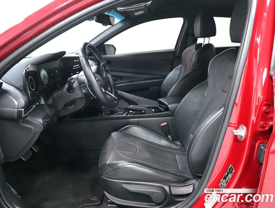 Hyundai Avante 2022 2.0 автомат (гидро), фото 9