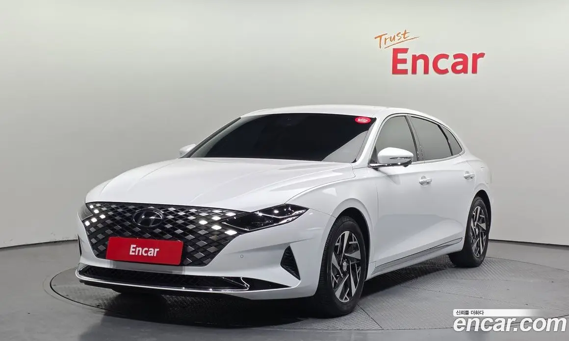 Hyundai Grandeur 2021 2.4 автомат (гидро), фото 1 Hyundai Grandeur 2021 2.4 автомат (гидро), фото 1