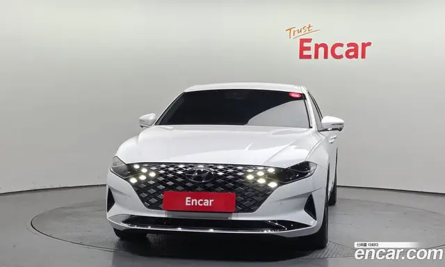 Hyundai Grandeur 2021 2.4 автомат (гидро), миниатюра 3 Hyundai Grandeur 2021 2.4 автомат (гидро), миниатюра 3