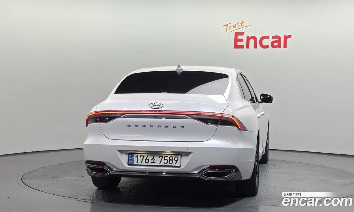 Hyundai Grandeur 2021 2.4 автомат (гидро), фото 4 Hyundai Grandeur 2021 2.4 автомат (гидро), фото 4