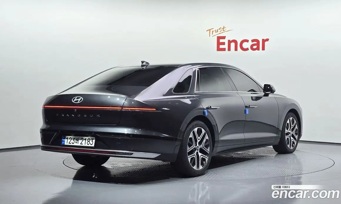 Hyundai Grandeur 2023 1.6 автомат (гидро), фото 2 Hyundai Grandeur 2023 1.6 автомат (гидро), фото 2