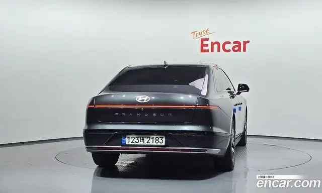 Hyundai Grandeur 2023 1.6 автомат (гидро), миниатюра 4 Hyundai Grandeur 2023 1.6 автомат (гидро), миниатюра 4