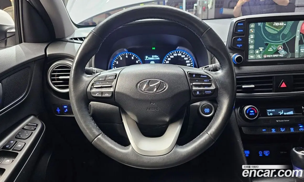 Hyundai Kona 2020 1.6 автомат (гидро), фото 13