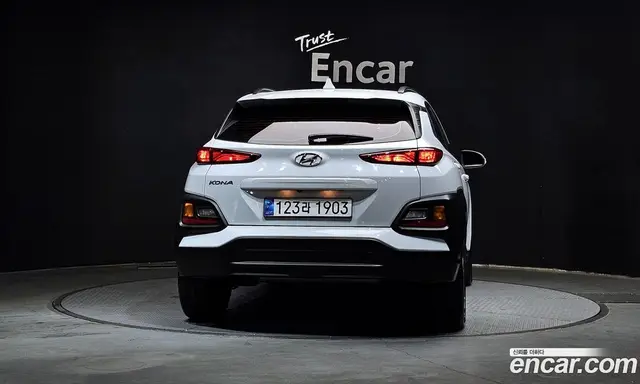 Hyundai Kona 2020 1.6 автомат (гидро), миниатюра 4