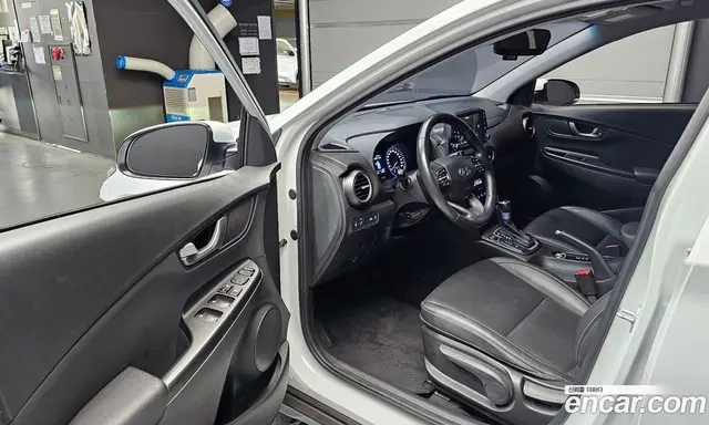 Hyundai Kona 2020 1.6 автомат (гидро), миниатюра 10