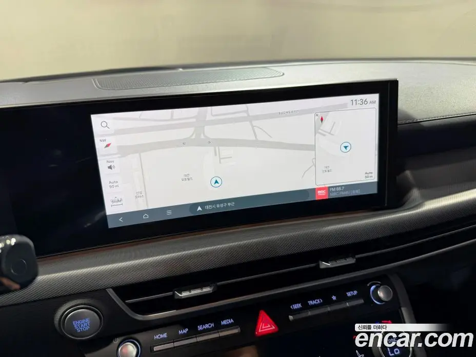 Hyundai Sonata 2024 1.6 автомат (гидро), фото 13