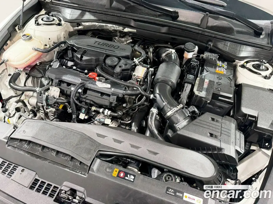 Hyundai Sonata 2024 1.6 автомат (гидро), фото 17