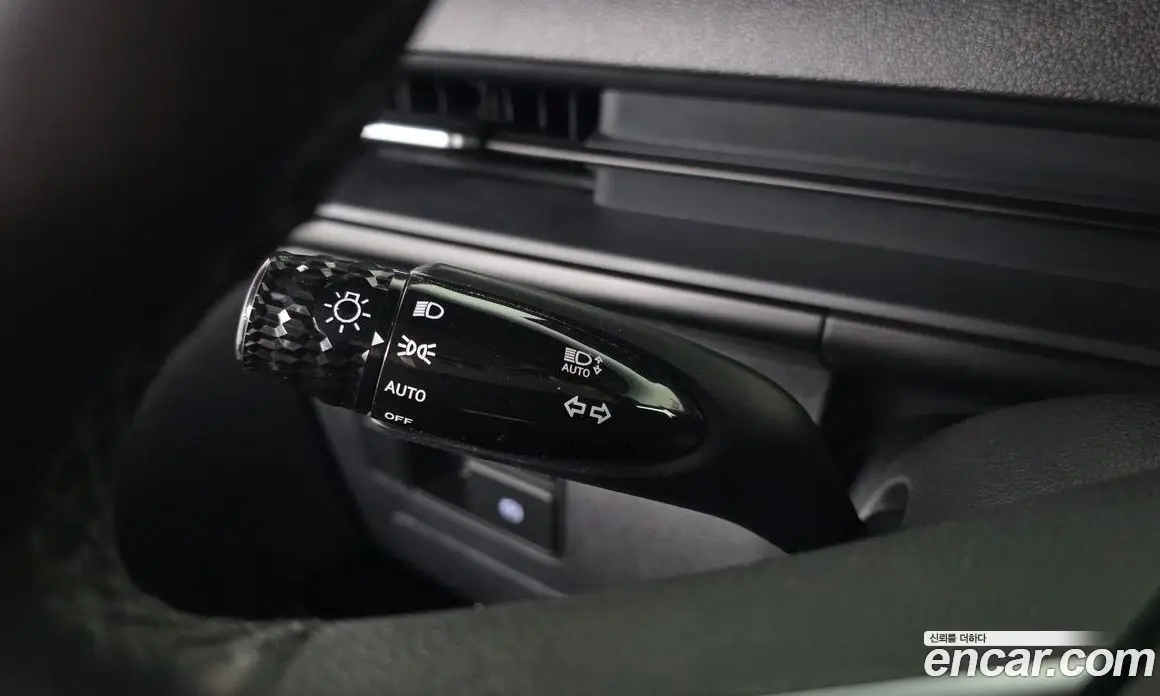 Hyundai Staria 2024 1.6 автомат (гидро), фото 16