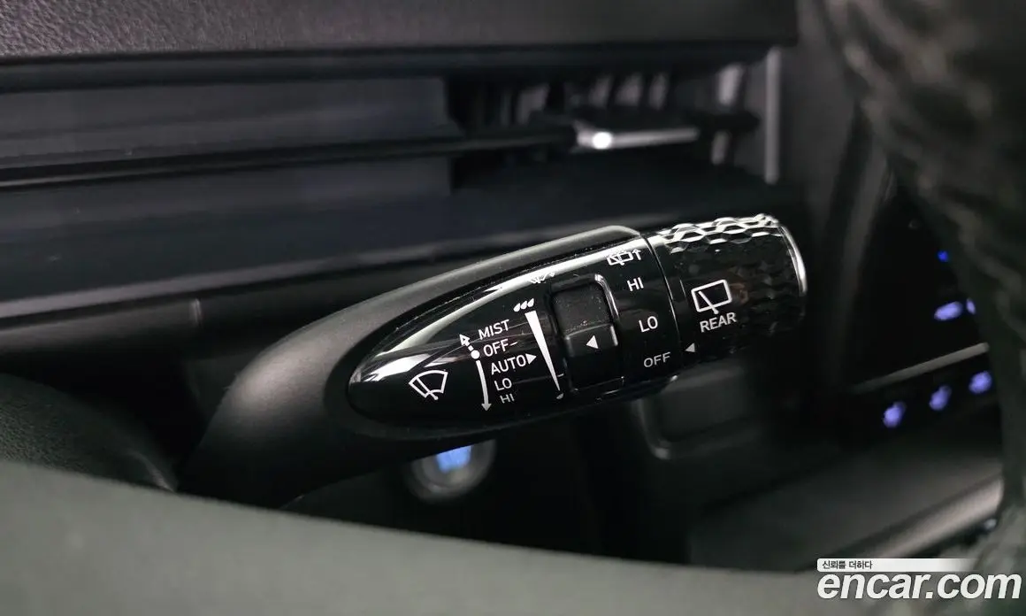 Hyundai Staria 2024 1.6 автомат (гидро), фото 17