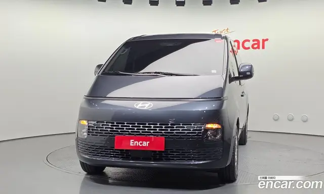 Hyundai Staria 2024 1.6 автомат (гидро), миниатюра 3