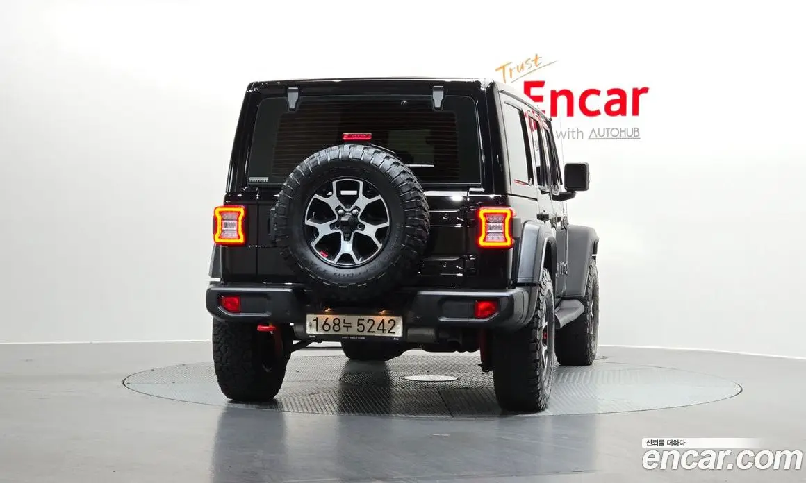 Jeep Wrangler 2020 2.0 автомат (гидро), фото 4 Jeep Wrangler 2020 2.0 автомат (гидро), фото 4