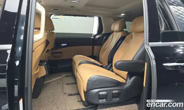 Kia Carnival 2022 2.2 автомат (гидро), миниатюра 12