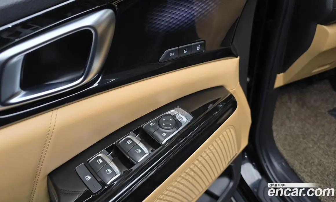 Kia Carnival 2022 2.2 автомат (гидро), фото 17