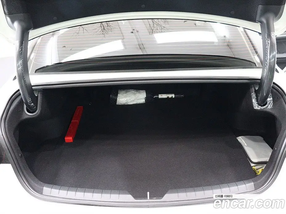 Kia K5 (Optima) 2024 2.0 автомат (гидро), фото 5 Kia K5 (Optima) 2024 2.0 автомат (гидро), фото 5