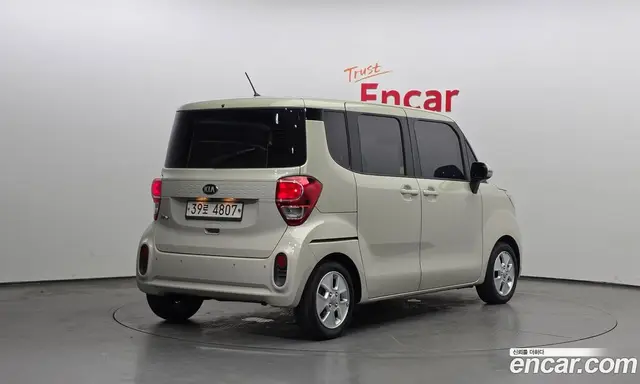 Kia Ray 2018 1.0 автомат (гидро), миниатюра 2 Kia Ray 2018 1.0 автомат (гидро), миниатюра 2