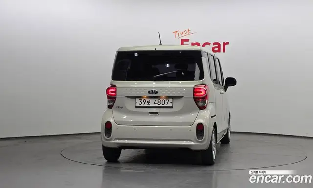 Kia Ray 2018 1.0 автомат (гидро), миниатюра 4 Kia Ray 2018 1.0 автомат (гидро), миниатюра 4