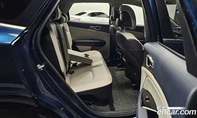 Kia Sportage 2022 1.6 автомат (гидро), миниатюра 12