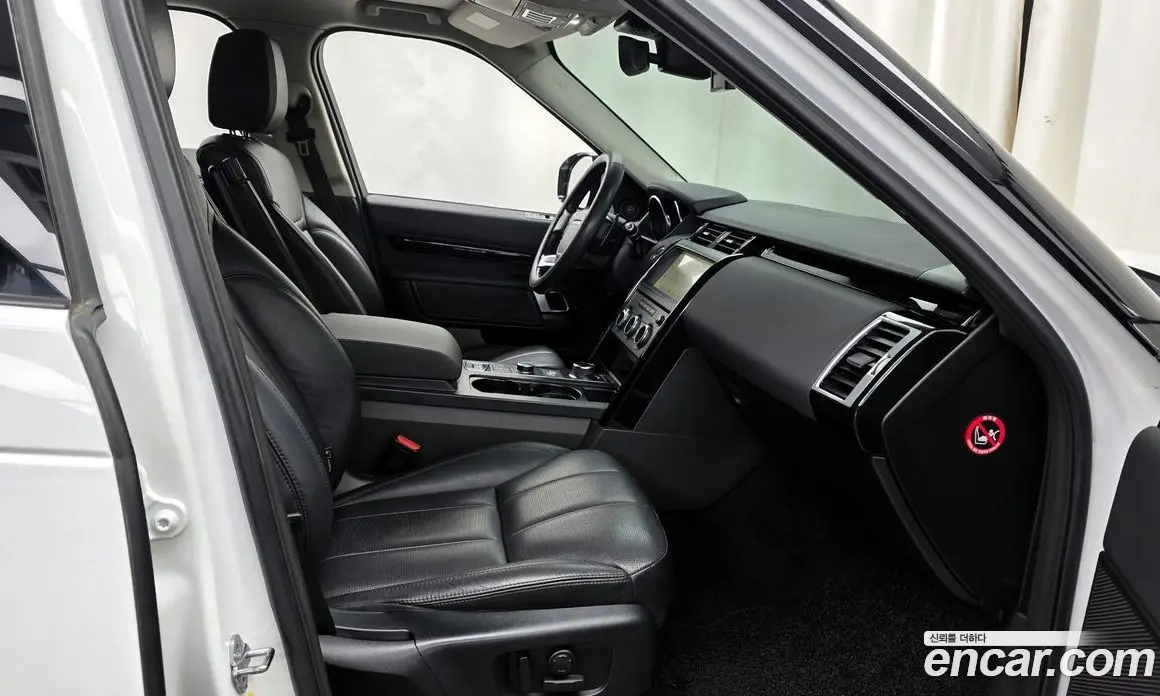 Land Rover Discovery 2019 2.0 автомат (гидро), фото 11 Land Rover Discovery 2019 2.0 автомат (гидро), фото 11
