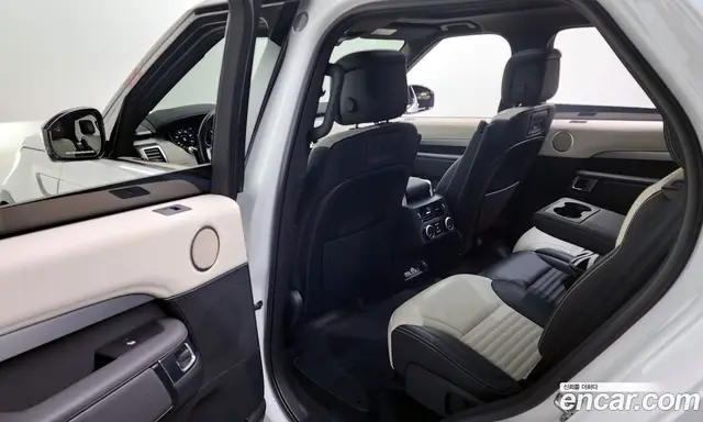 Land Rover Discovery 2022 3.0 автомат (гидро), миниатюра 11 Land Rover Discovery 2022 3.0 автомат (гидро), миниатюра 11