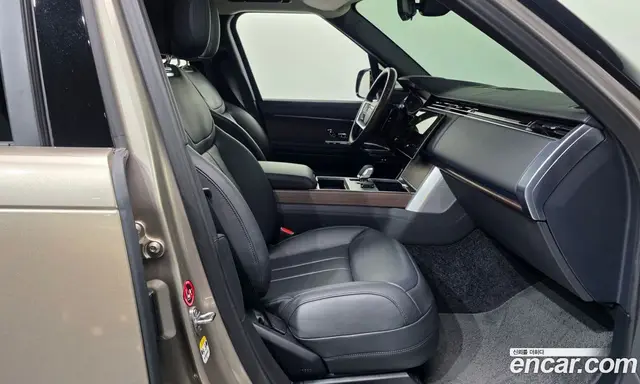 Land Rover Range Rover 2024 4.4 автомат (гидро), миниатюра 11 Land Rover Range Rover 2024 4.4 автомат (гидро), миниатюра 11