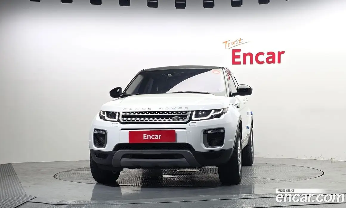 Land Rover Range Rover Evoque 2015 2.0 автомат (гидро), фото 3 Land Rover Range Rover Evoque 2015 2.0 автомат (гидро), фото 3