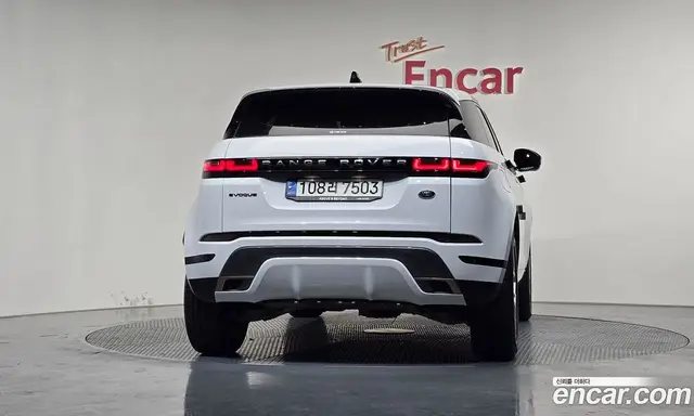 Land Rover Range Rover Evoque 2021 2.0 автомат (гидро), миниатюра 4 Land Rover Range Rover Evoque 2021 2.0 автомат (гидро), миниатюра 4