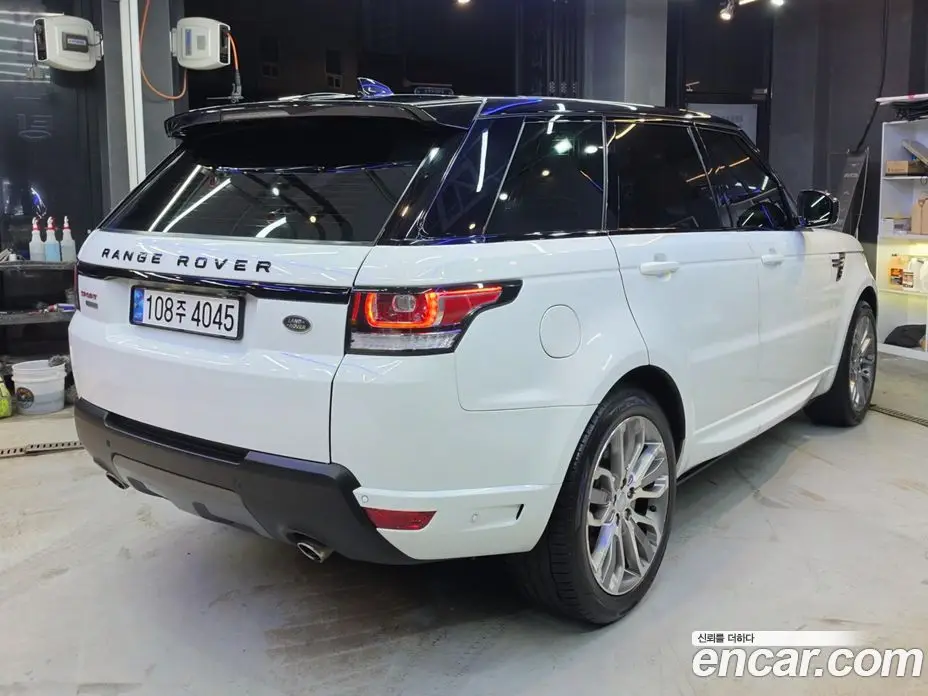 Land Rover Range Rover Sport 2017 3.0 автомат (гидро), фото 2 Land Rover Range Rover Sport 2017 3.0 автомат (гидро), фото 2