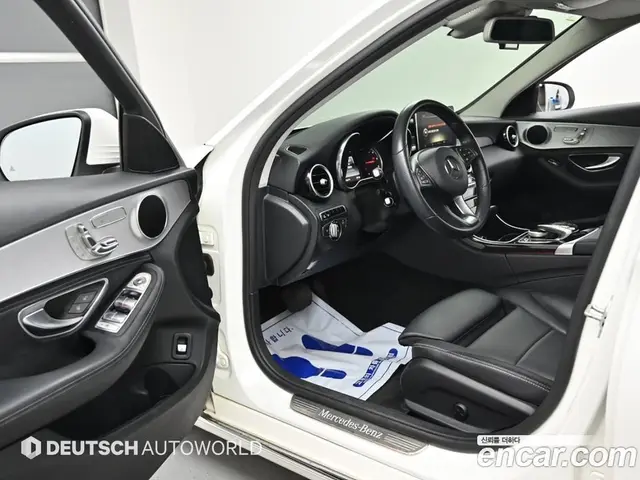 Mercedes-Benz C-Class 2015 2.1 автомат (гидро), миниатюра 11