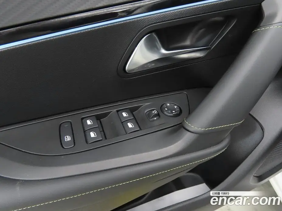 Peugeot 2008 2023 автомат (гидро), фото 13 Peugeot 2008 2023 автомат (гидро), фото 13