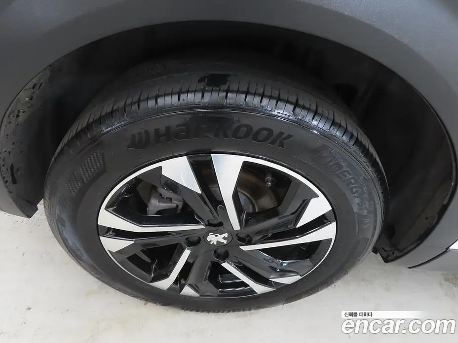 Peugeot 2008 2023 автомат (гидро), фото 20 Peugeot 2008 2023 автомат (гидро), фото 20