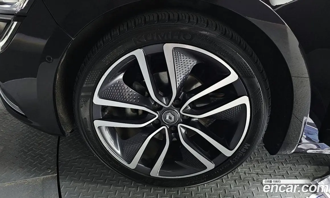 Renault (Samsung) SM6 2017 1.6 автомат (гидро), фото 5 Renault (Samsung) SM6 2017 1.6 автомат (гидро), фото 5