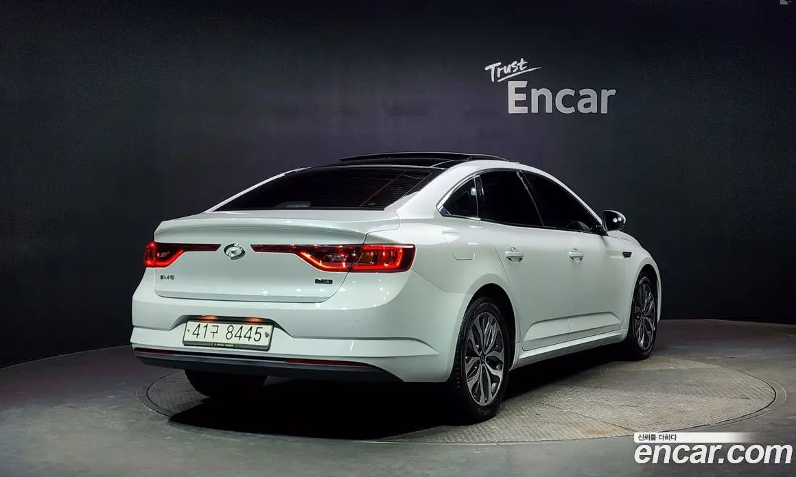 Renault (Samsung) SM6 2017 2.0 автомат (гидро), фото 2 Renault (Samsung) SM6 2017 2.0 автомат (гидро), фото 2