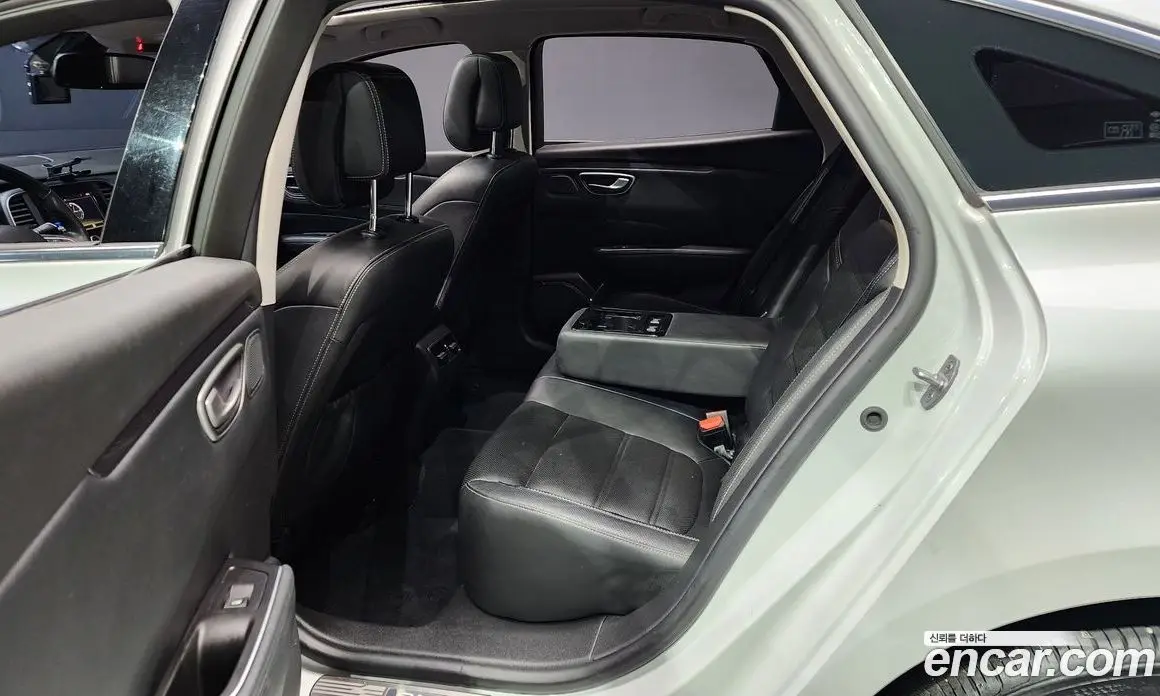Renault (Samsung) SM6 2017 2.0 автомат (гидро), фото 12 Renault (Samsung) SM6 2017 2.0 автомат (гидро), фото 12