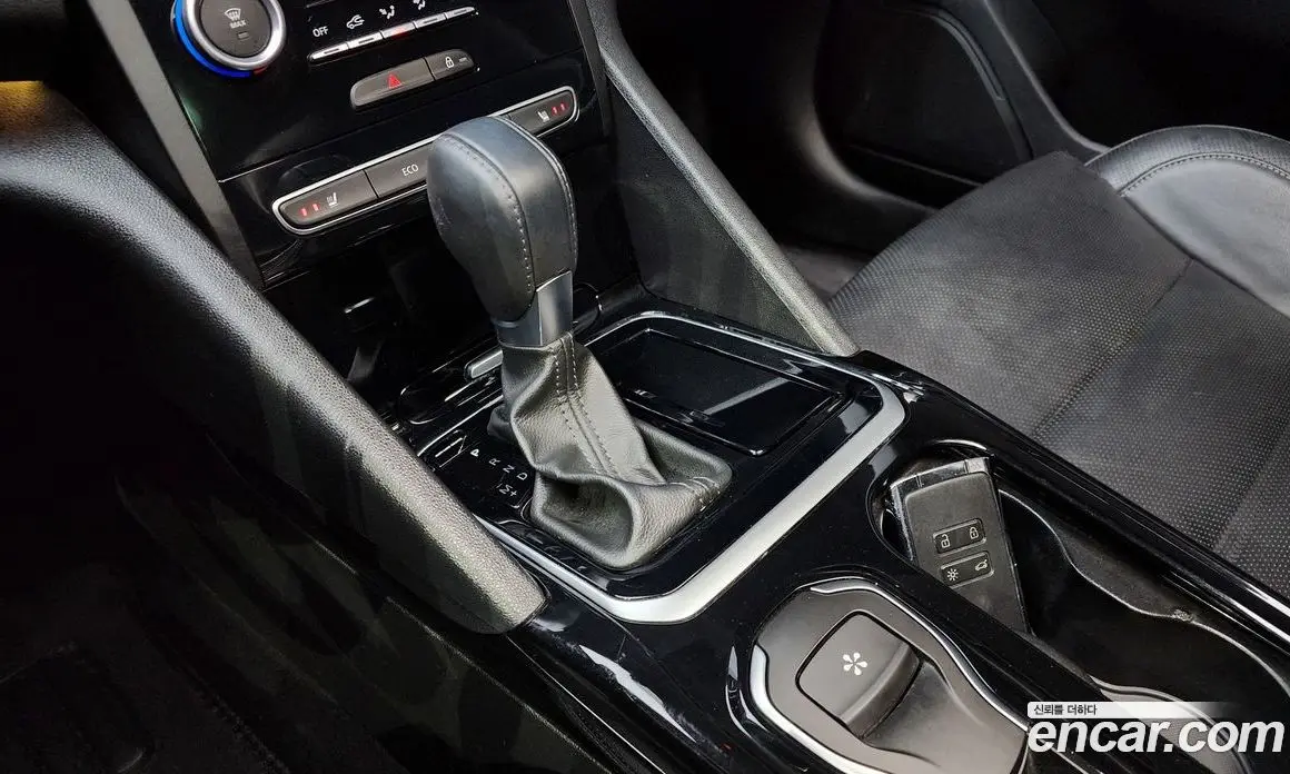 Renault (Samsung) SM6 2017 2.0 автомат (гидро), фото 9 Renault (Samsung) SM6 2017 2.0 автомат (гидро), фото 9