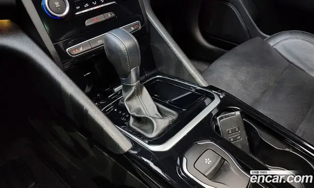 Renault (Samsung) SM6 2017 2.0 автомат (гидро), миниатюра 9 Renault (Samsung) SM6 2017 2.0 автомат (гидро), миниатюра 9