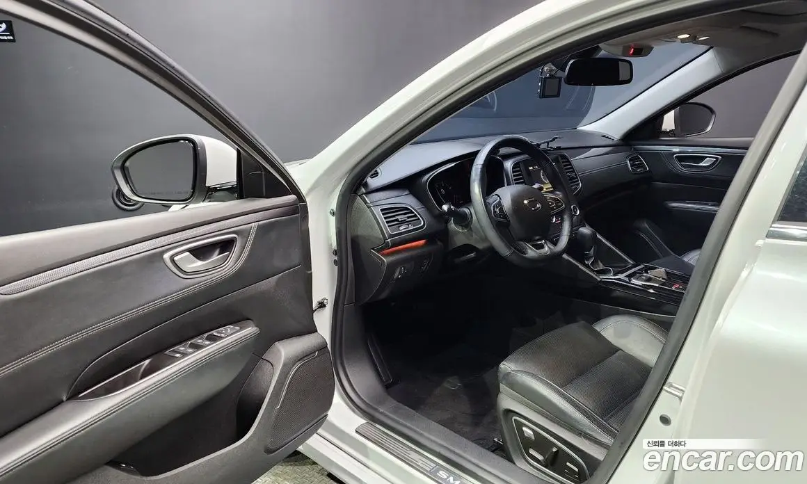 Renault (Samsung) SM6 2017 2.0 автомат (гидро), фото 10 Renault (Samsung) SM6 2017 2.0 автомат (гидро), фото 10