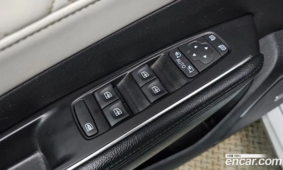 Renault (Samsung) SM6 2018 1.6 автомат (гидро), фото 12 Renault (Samsung) SM6 2018 1.6 автомат (гидро), фото 12