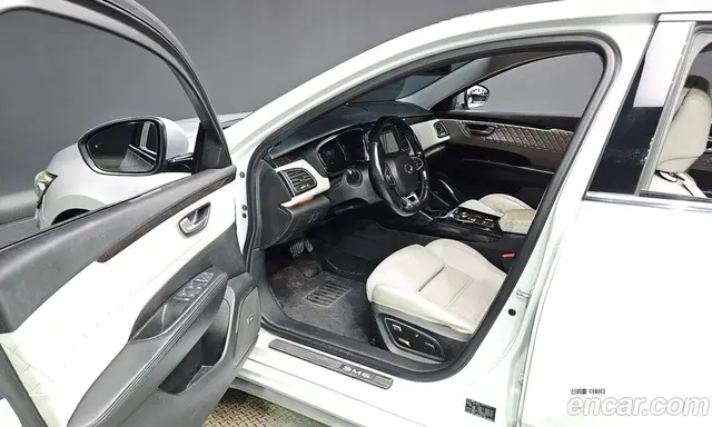 Renault (Samsung) SM6 2018 1.6 автомат (гидро), миниатюра 10 Renault (Samsung) SM6 2018 1.6 автомат (гидро), миниатюра 10