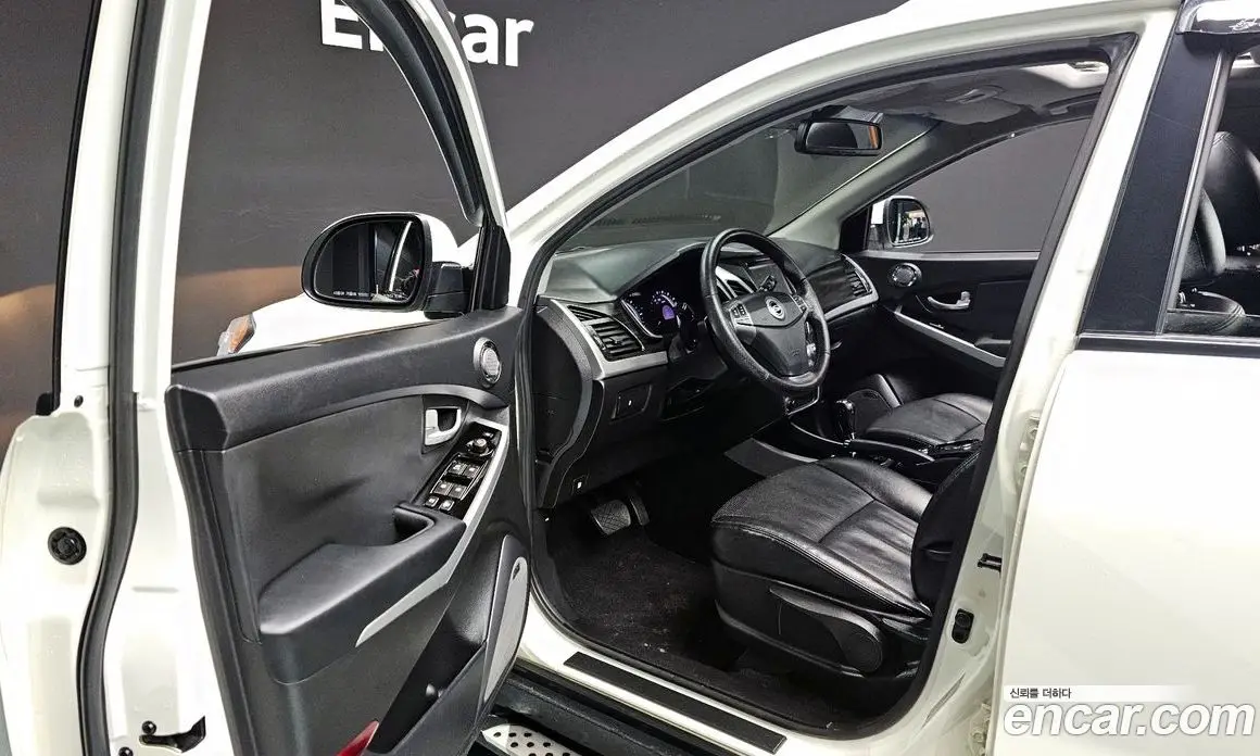 SsangYong Korando 2013 2.0 автомат (гидро), фото 10 SsangYong Korando 2013 2.0 автомат (гидро), фото 10