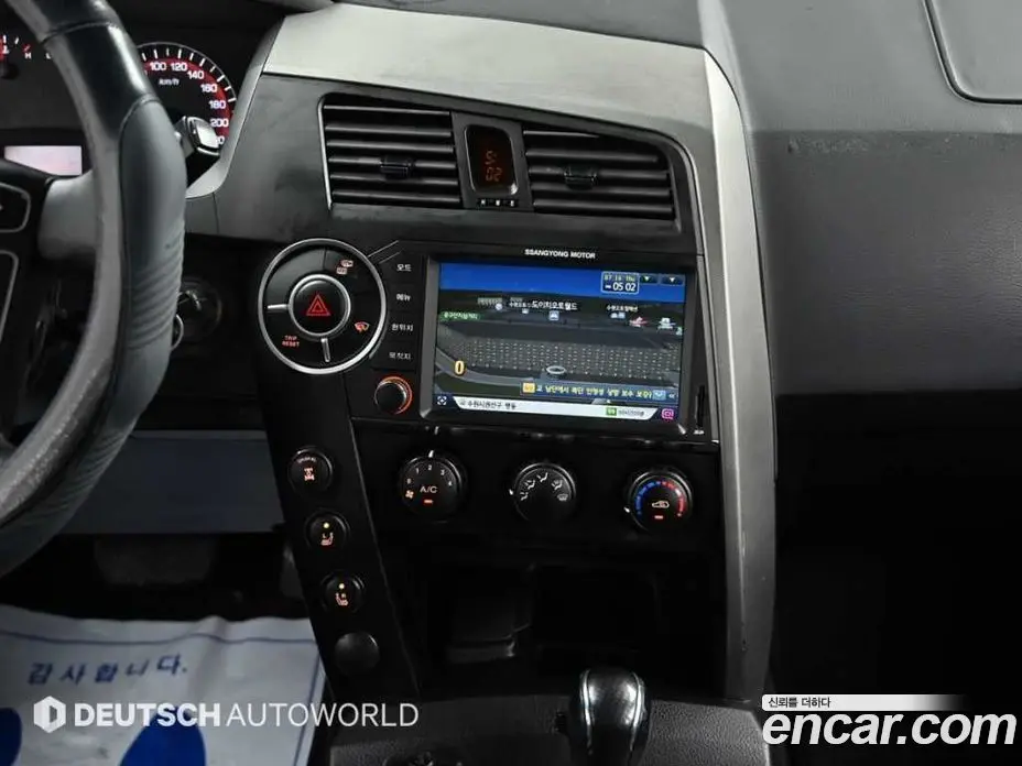 SsangYong Korando 2014 2.0 автомат (гидро), фото 14