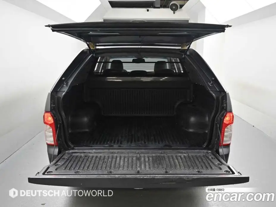 SsangYong Korando 2014 2.0 автомат (гидро), фото 19