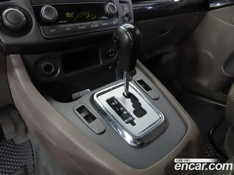 SsangYong Korando 2016 2.2 автомат (гидро), фото 9