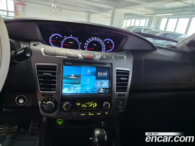 SsangYong Korando 2017 2.2 автомат (гидро), миниатюра 7